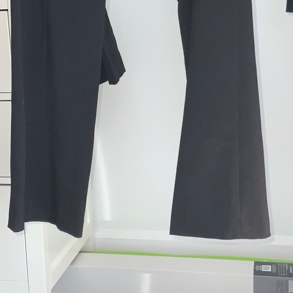 BCBGMaxazria black wide leg pants - Picture 2 of 5